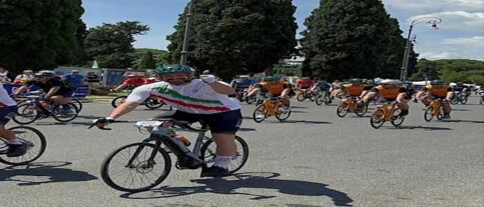 Giro d’Italia E nell’ultima tappa anche il vice sindaco di Andora Paolo Rossi
