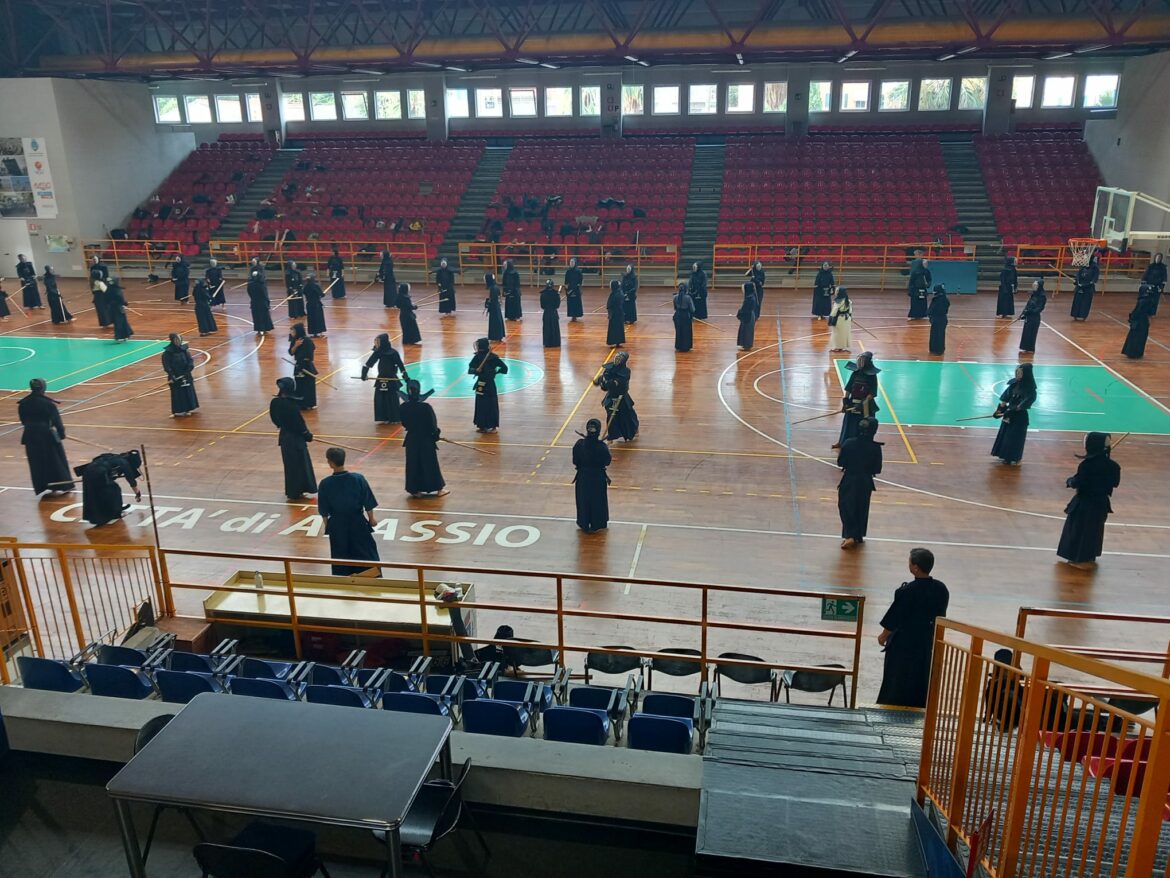 Sette Nazioni ad Alassio al Meeting internazionale Libertas di kendo