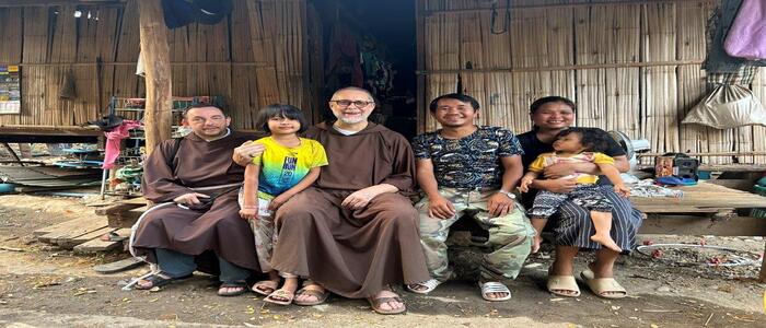 SOLIDARIETA’ CON I PROFUGHI BIRMANI. L’appello dei Cappuccini missionari che assistono