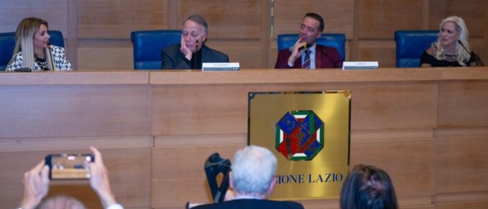 Ancora una volta, il World Fashion Tour stupisce con il giro del mondo attraverso la moda