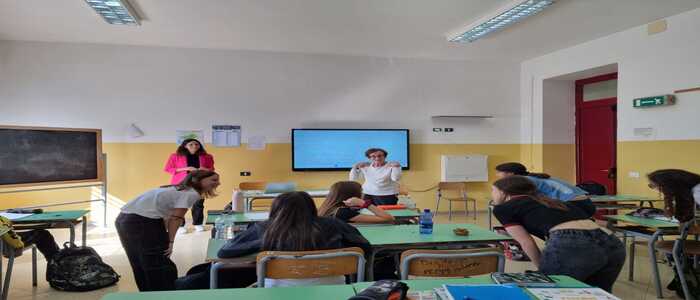 I.T. Lombardo Radice pappalardo di Castelvetrano ha trasformato una settimana di ordinaria didattica in un’esperienza straordinaria graie ai volontari