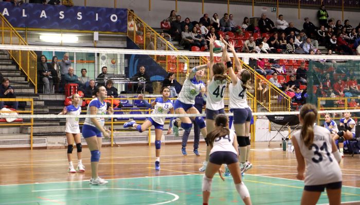 Scatta ad Alassio il Torneo giovanile della Befana di volley